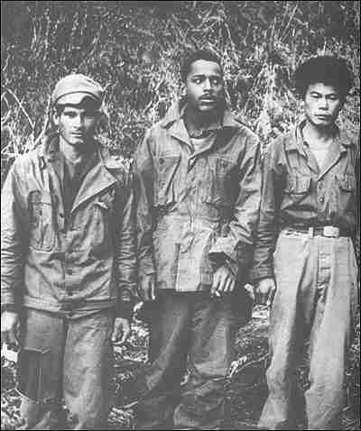 在上甘岭战役中，被志愿军俘虏的美军第7师的部分官兵 资料图片