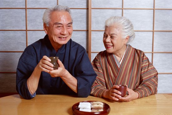 7位百岁老人首度公开长寿秘诀 常喝鸡汤