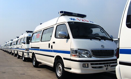 北京规定救护车非紧急情况不得闪灯鸣笛