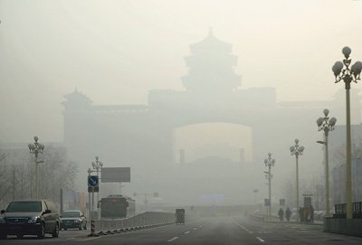 我国雾霾天气将向南北扩张 半数城市严重污染