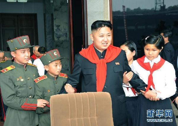 （国际）（2）金正恩出席朝鲜庆祝少年团成立66周年大会 