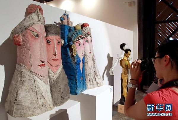 （文化）（2）第二届中国雕塑大展在沪举行