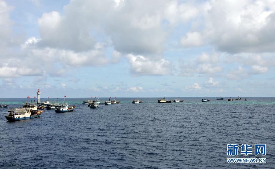 （XHDW）（3）中国渔船船队抵达南沙渚碧礁