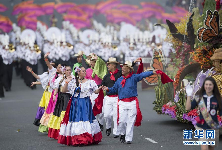 （国际）（2）美国帕萨迪纳举行第124届玫瑰花车游行