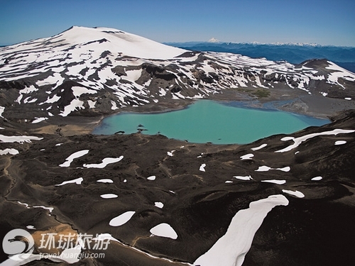 智利火山湖泊